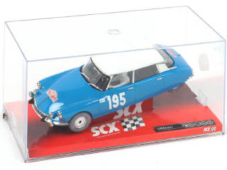 Lot 94 - SCALEXTRIC (GB) (1)