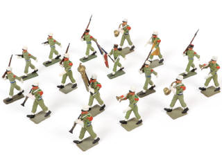 Lot 9 - STARLUX (FRANCE) (16)