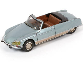 Lot 133 - DEVOS (FRANCE) (1)