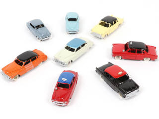 Lot 283 - DINKY TOYS (GB) (8)