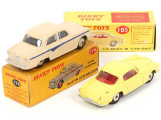 Lot 263 - DINKY TOYS (GB) (2)