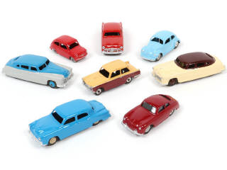 Lot 280 - DINKY TOYS (GB) (8)