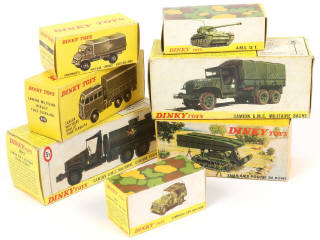 Lot 312 - DINKY TOYS (FRANCE) (7)