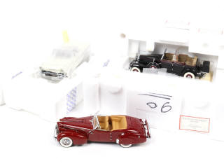 Lot 30 - FRANKLIN MINT (USA) (3)
