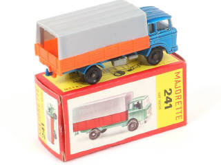 Lot 141 - MAJORETTE (FRANCE) (1)