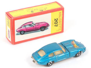 Lot 136 - MAJORETTE (FRANCE) (1)