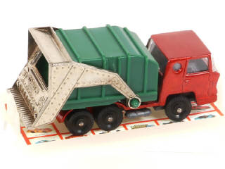 Lot 151 - MAJORETTE (FRANCE) (1)