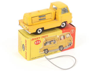 Lot 327 - DINKY TOYS (GB) (1)