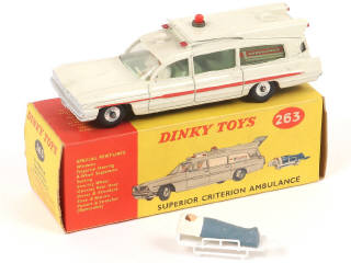 Lot 319 - DINKY TOYS (GB) (1)