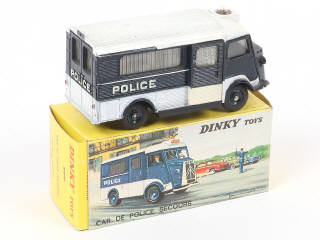 Lot 301 - DINKY TOYS (FRANCE) (1)