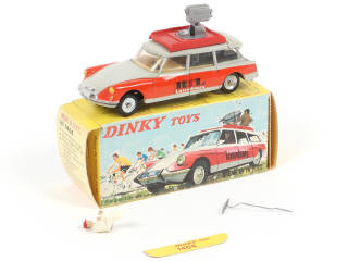 Lot 293 - DINKY TOYS (FRANCE) (1)