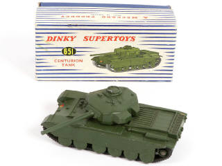 Lot 335 - DINKY TOYS (GB) (4)