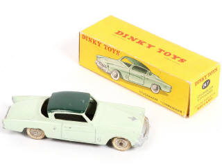 Lot 365 - DINKY TOYS (FRANCE) (4)
