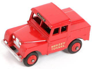 Lot 336 - DINKY TOYS (GB) (4)