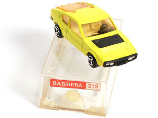 Lot 234 - MAJORETTE (FRANCE) (1)