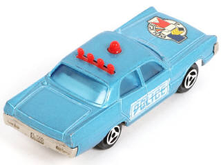 Lot 228 - MAJORETTE (FRANCE) (1)