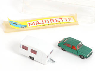Lot 233 - MAJORETTE (FRANCE) (1)