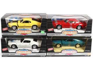 Lot 23 - ERTL (USA) (4)