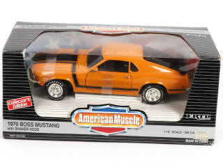 Lot 24 - ERTL (USA) (4)