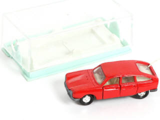 Lot 221 - MAJORETTE (FRANCE) (1)