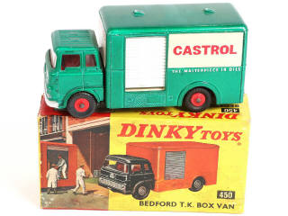 Lot 323 - DINKY TOYS (GB) (1)