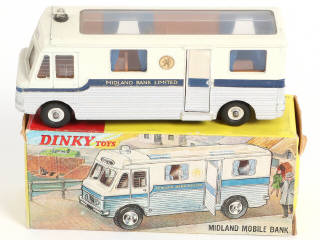 Lot 316 - DINKY TOYS (GB) (1)