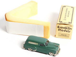 Lot 142 - BROOKLIN MODELS (GB) (1)