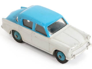 Lot 311 - DINKY TOYS (GB) (1)