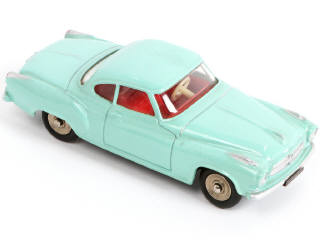 Lot 345 - DINKY TOYS (FRANCE) (1)
