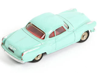 Lot 345 - DINKY TOYS (FRANCE) (1)