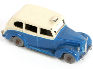 Lot 310 - DINKY TOYS (GB) (1)
