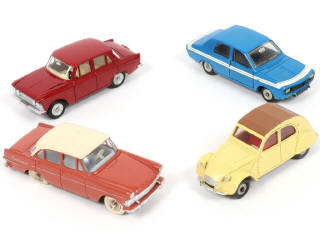 Lot 303 - DINKY TOYS (FRANCE) (4)