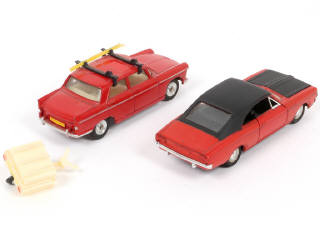 Lot 283 - DINKY TOYS (FRANCE) (2)