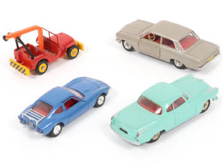 Lot 302 - DINKY TOYS (FRANCE) (4)