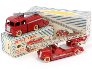 Lot 284 - DINKY TOYS (FRANCE) (2)