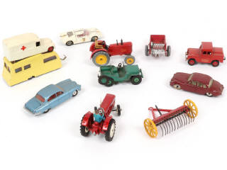 Lot 249 - DINKY TOYS (GB) (11)