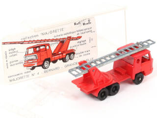 Lot 154 - MAJORETTE (FRANCE) (1)