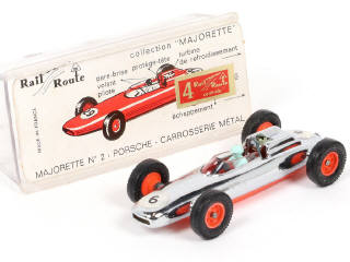 Lot 137 - MAJORETTE (FRANCE) (1)