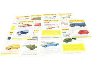 Lot 252 - DINKY TOYS (GB) (11)