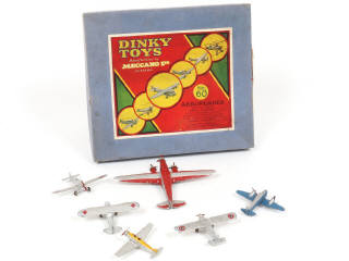Lot 217 - DINKY TOYS (GB) (7)