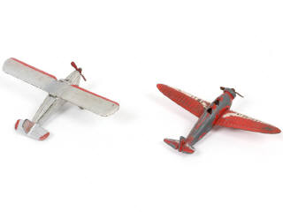 Lot 271 - DINKY TOYS (FRANCE) (2)