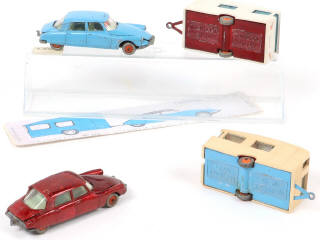 Lot 211 - MAJORETTE (FRANCE) (4)