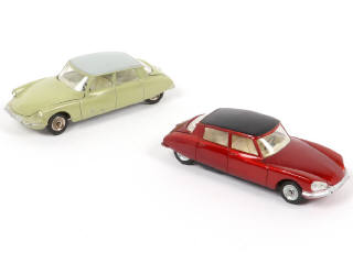 Lot 281 - DINKY TOYS (FRANCE) (2)