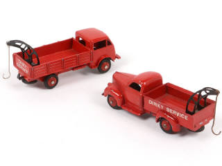 Lot 284 - DINKY TOYS (FRANCE) (2)
