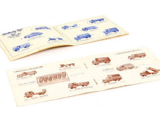 Lot 4 - DINKY TOYS (FRANCE) (2)