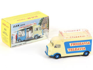 Lot 258 - DAN-TOYS (FRANCE) (1)