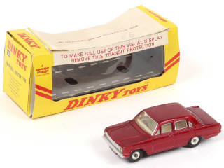Lot 295 - DINKY TOYS (GB) (1)