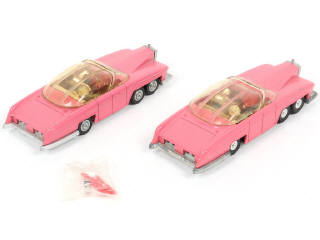 Lot 249 - DINKY TOYS (GB) (2)