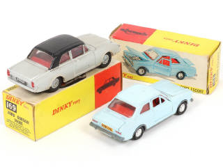 Lot 247 - DINKY TOYS (GB) (2)