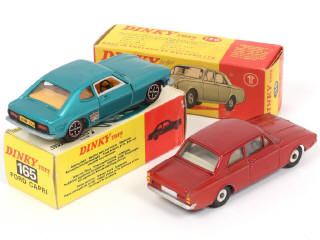 Lot 243 - DINKY TOYS (GB) (2)